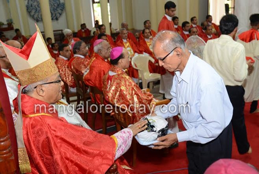 Bishop anniver.